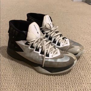 Nike Men's Zoom Devosion Basketball Shoe